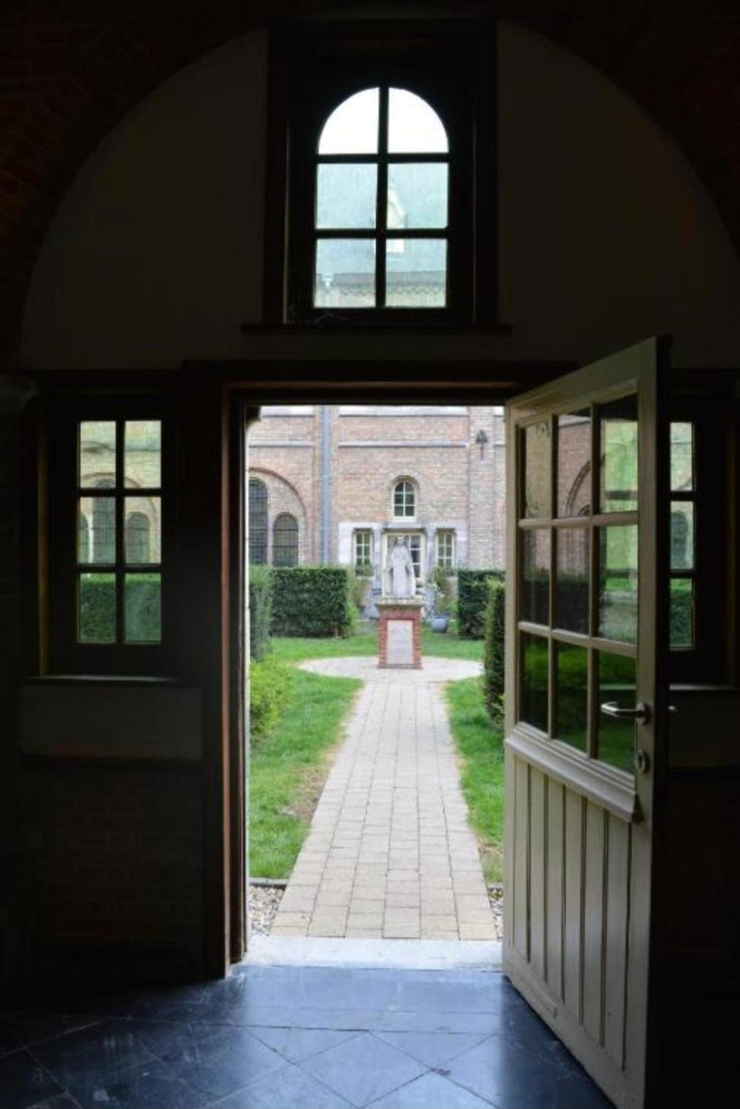 The Carmelite Apartment Ypres Exterior photo